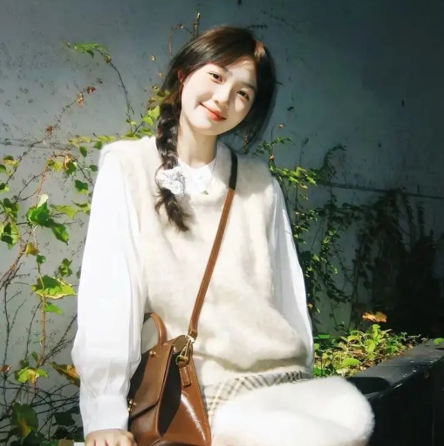 乡村守望的女人